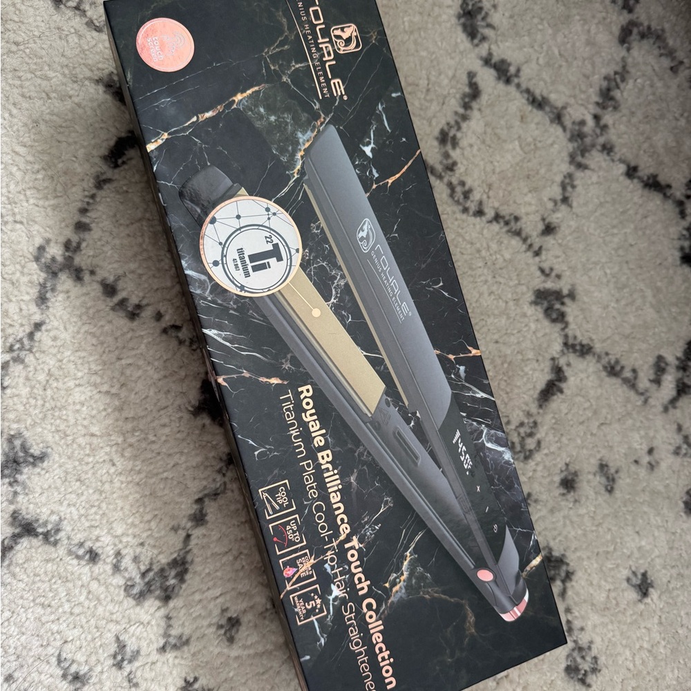 Royale Touch Screen Black Hair Straightener